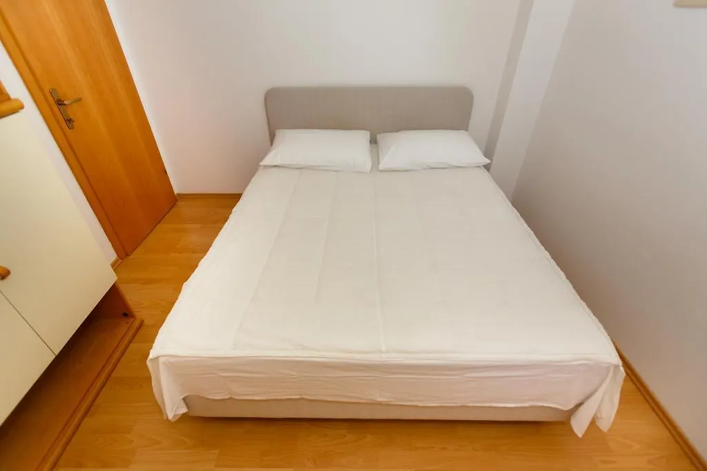 Apartman Snjezana Apartment Malinska Croatia