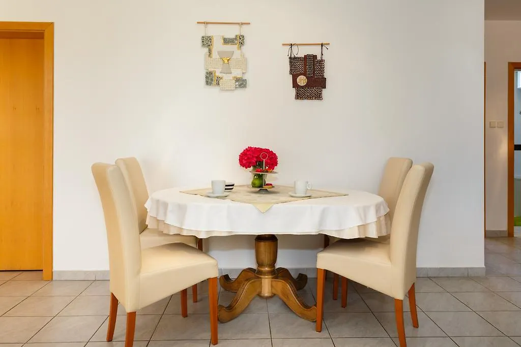 Apartman Snjezana Apartment Malinska