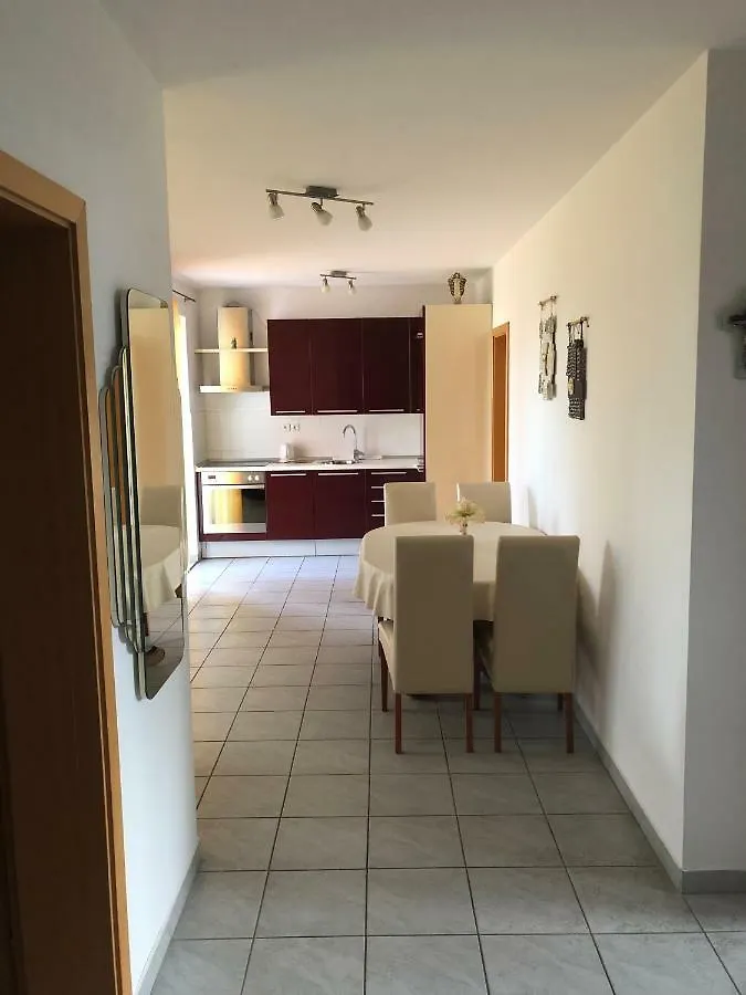 Apartman Snjezana Apartment Malinska 0*,